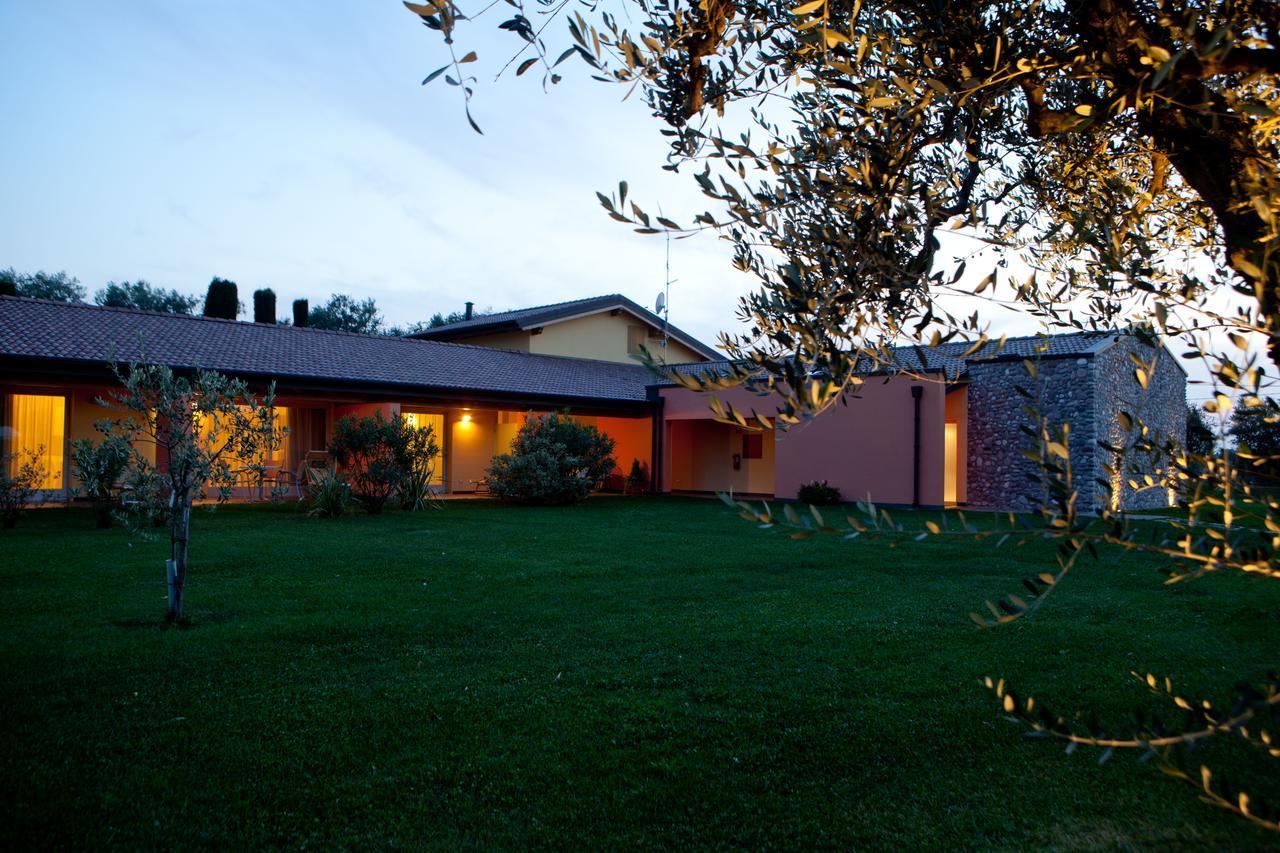 Agriturismo Tre Colline Бардолино Экстерьер фото